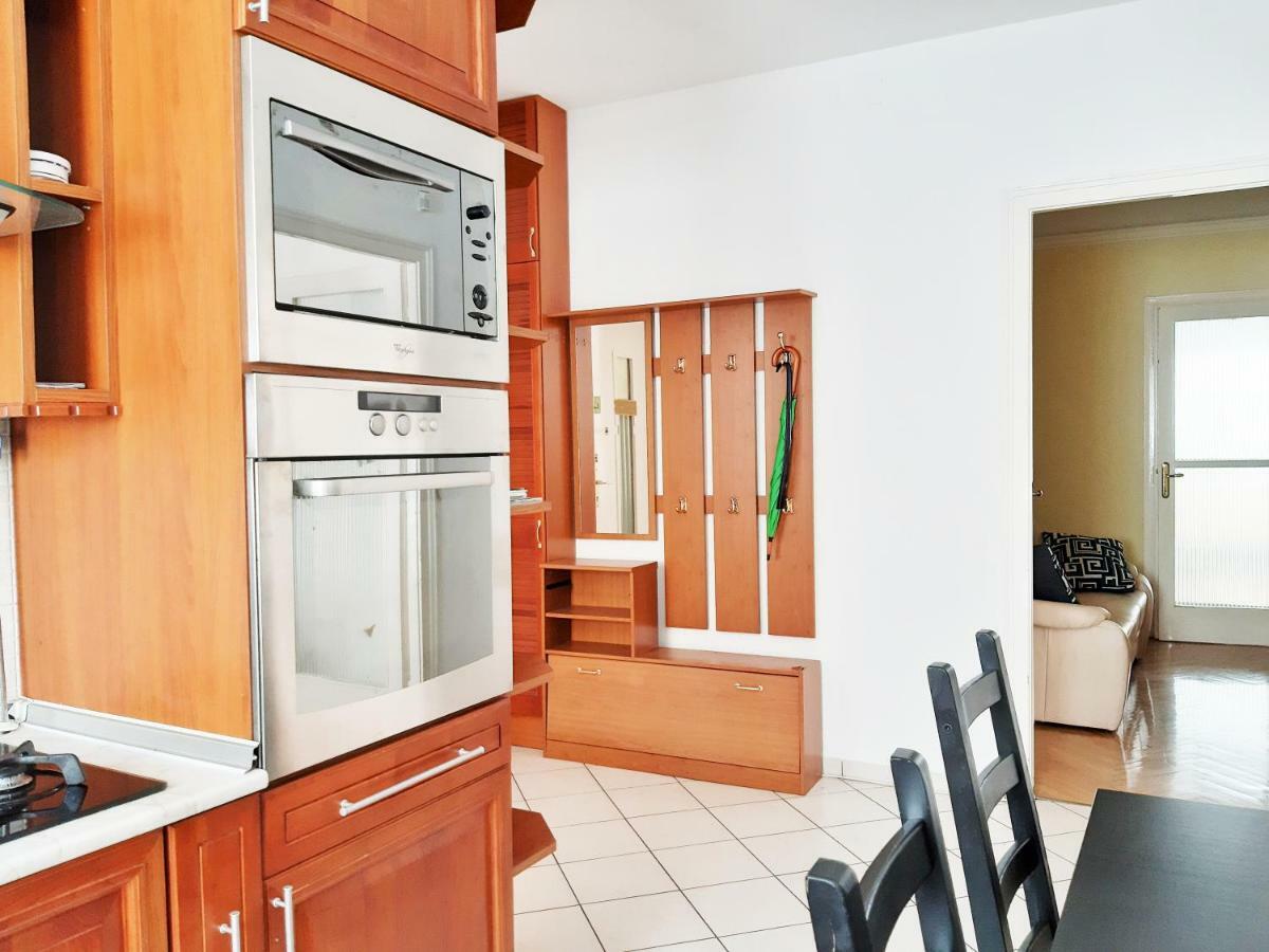 Gold Rose Apartment With 3 Rooms Budapest Exterior photo