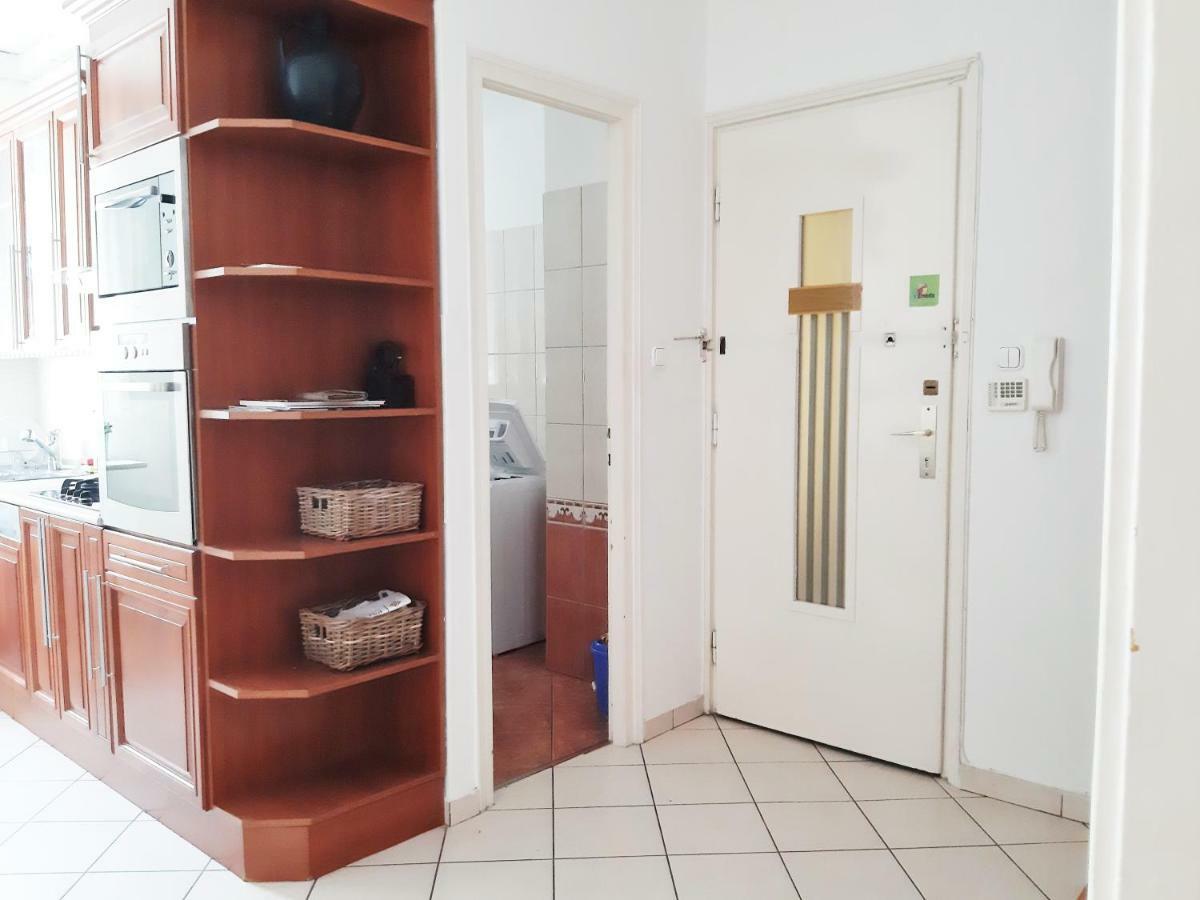 Gold Rose Apartment With 3 Rooms Budapest Exterior photo
