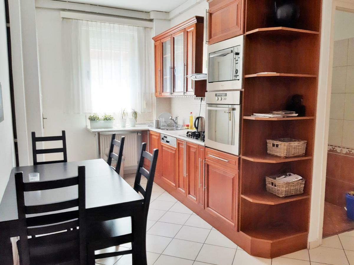 Gold Rose Apartment With 3 Rooms Budapest Exterior photo